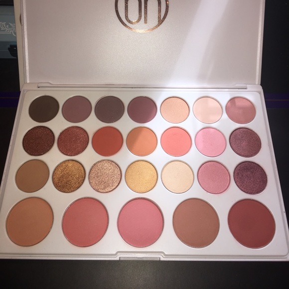 ❗️SOLD❗️Bh Cosmetics Nouveau Neutrals - Picture 4 of 6